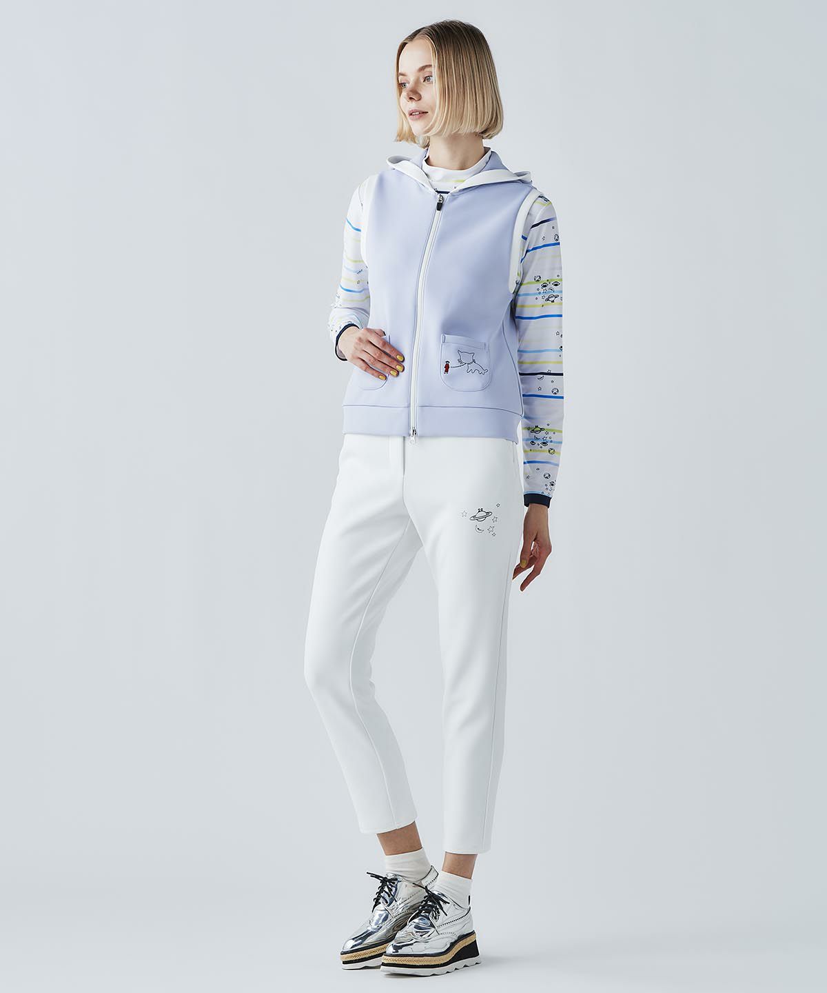 モデル着用画像（ブルー）