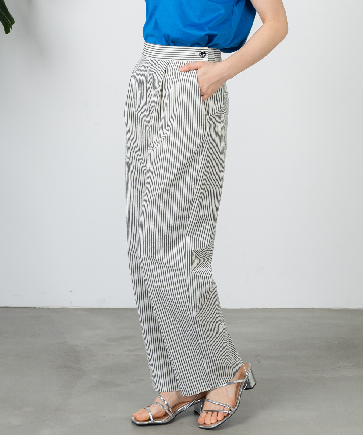 サッカーストライプワイドパンツ|スタジオピッコーネ - ゴルフウェアや