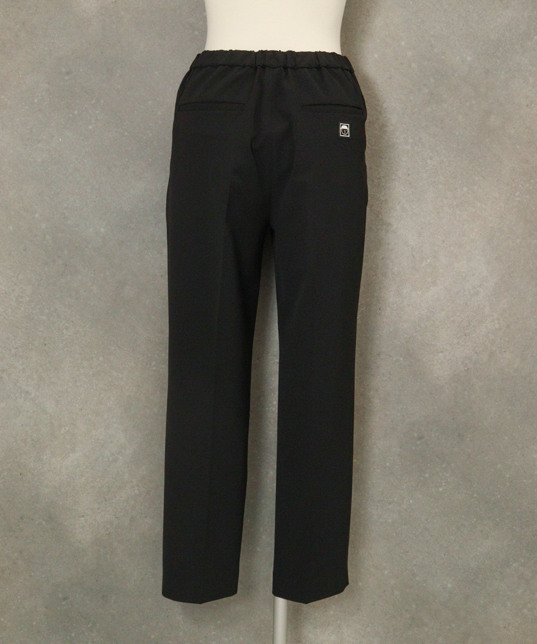 撥水ベーシックテーパードパンツ|スタジオピッコーネ - ゴルフウェアや